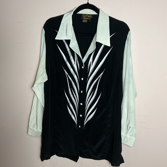 VINTAGE BOB MACKIE SILK WEARABLE ART BLOUSE sage green size M - Picture 3 of 11